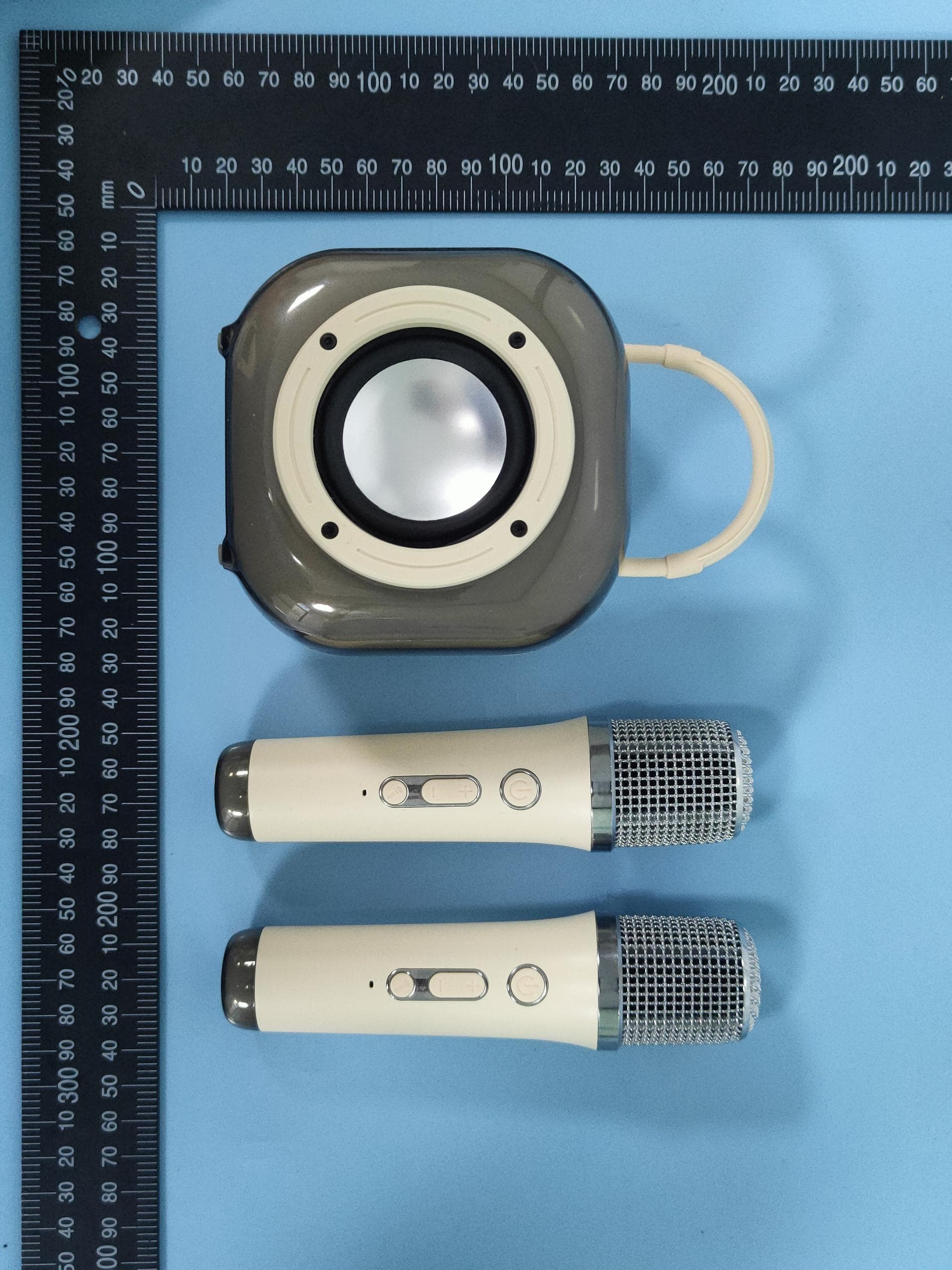 Wireless Karaoke Speaker - FCC ID 2BSR8-MU-A06 - Shenzhen Weishidai Technology Co., Ltd. (5)