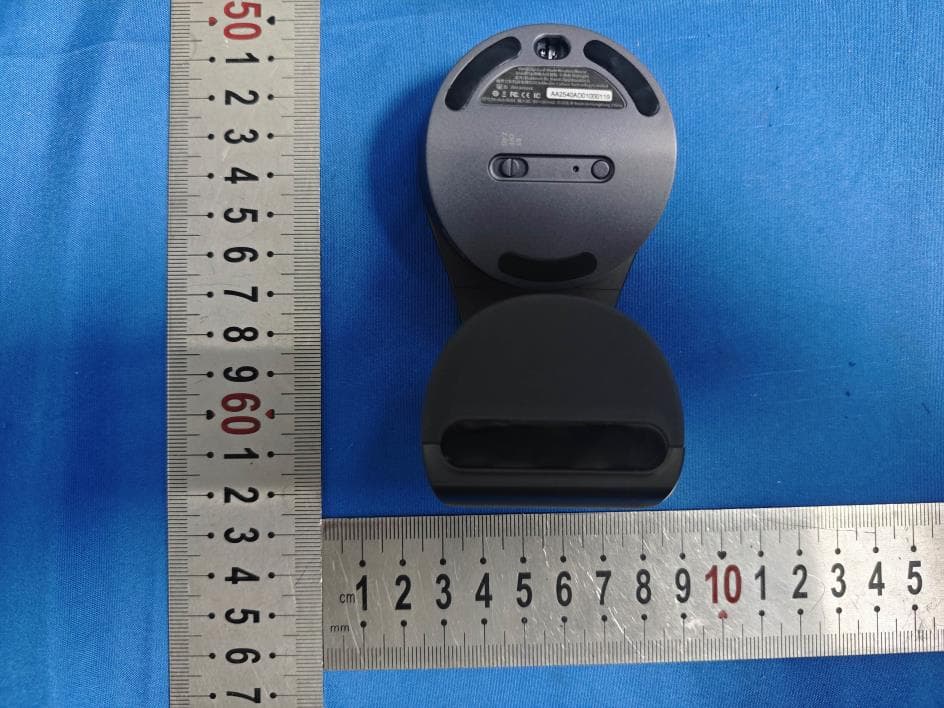 BondClip Dual-Mode Wireless Mouse - FCC ID 2BSRB-AD01 - ArtRealm Culture Technology Limited (2)