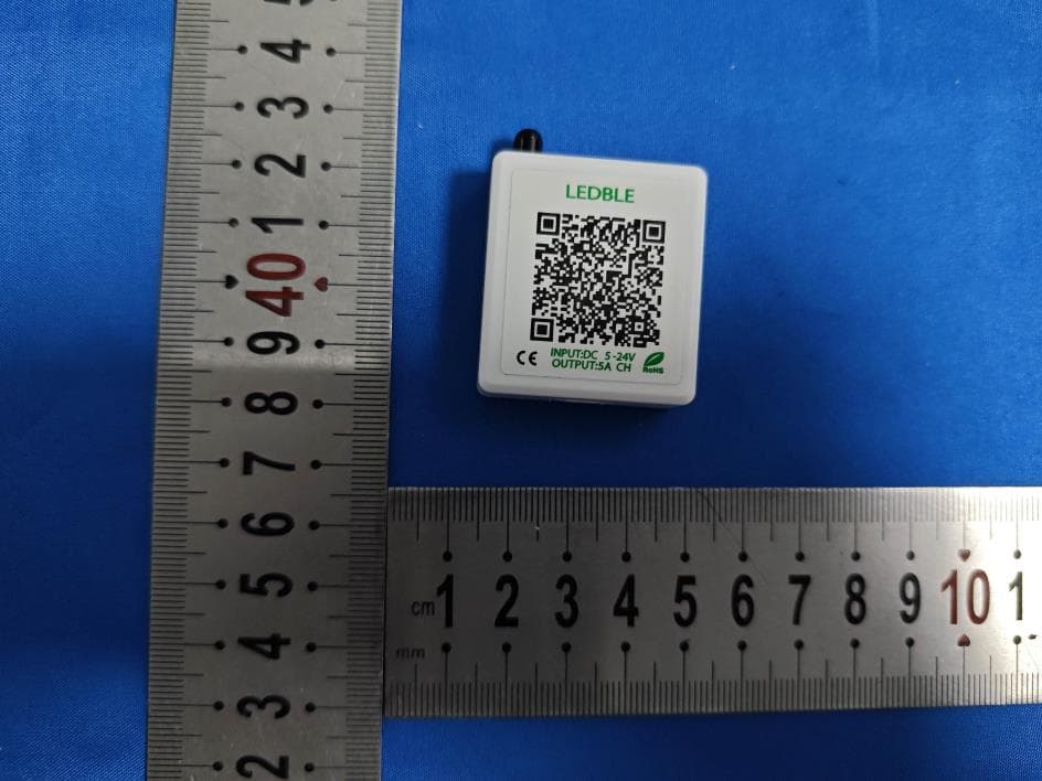 Bluetooth-LED Strip - FCC ID 2BSRU-NHD-BT152 - Guangdong Ruiyi Technology Co., Ltd. (2)