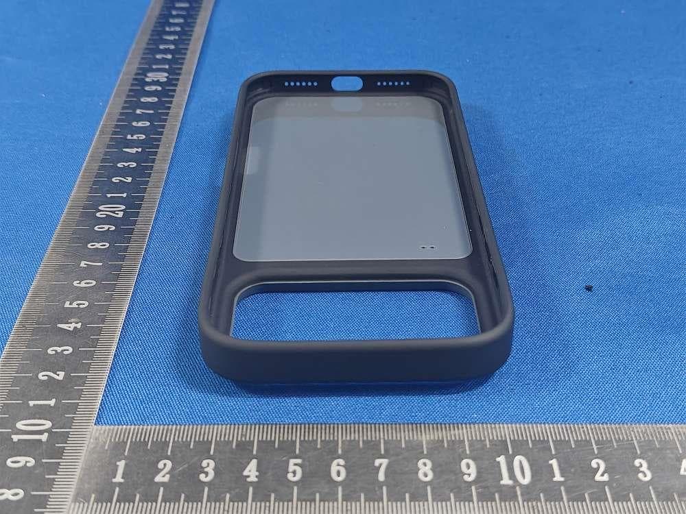 Smart phone case - FCC ID 2BSS8-I-P8 - Shenzhen Dream Technology Co., Ltd. (4)