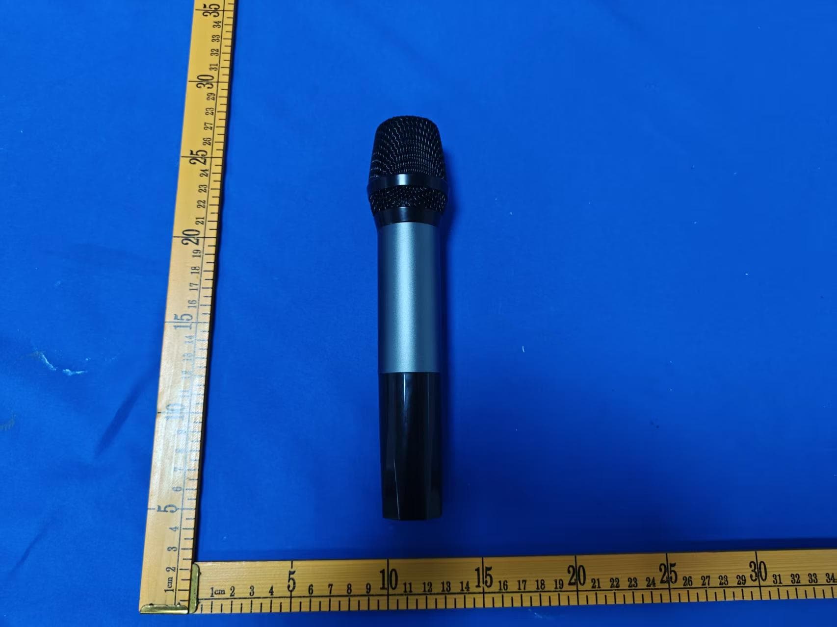Base - FCC ID 2BSSH-BASE-MIC - Frameworx Products (2)
