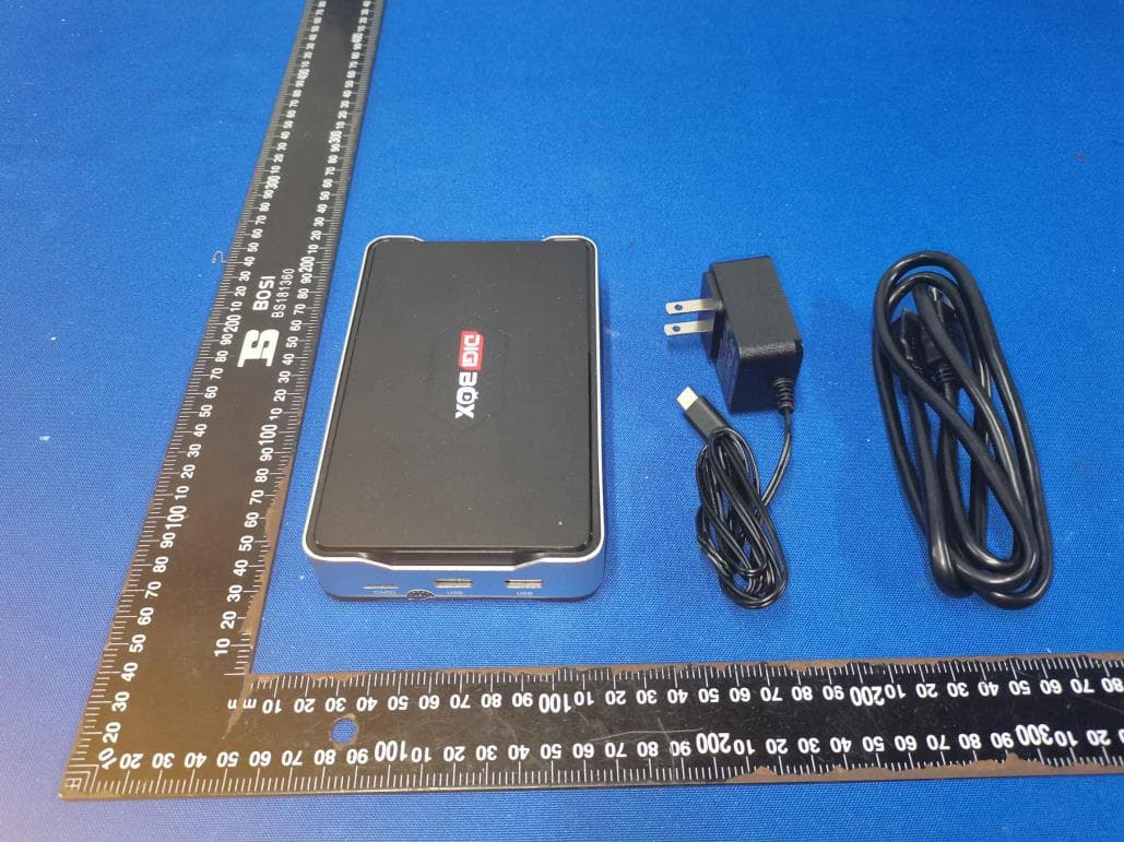 TV box - FCC ID 2BSSKBOX - PA BOACAT MAJU SDN. BHD. (4)