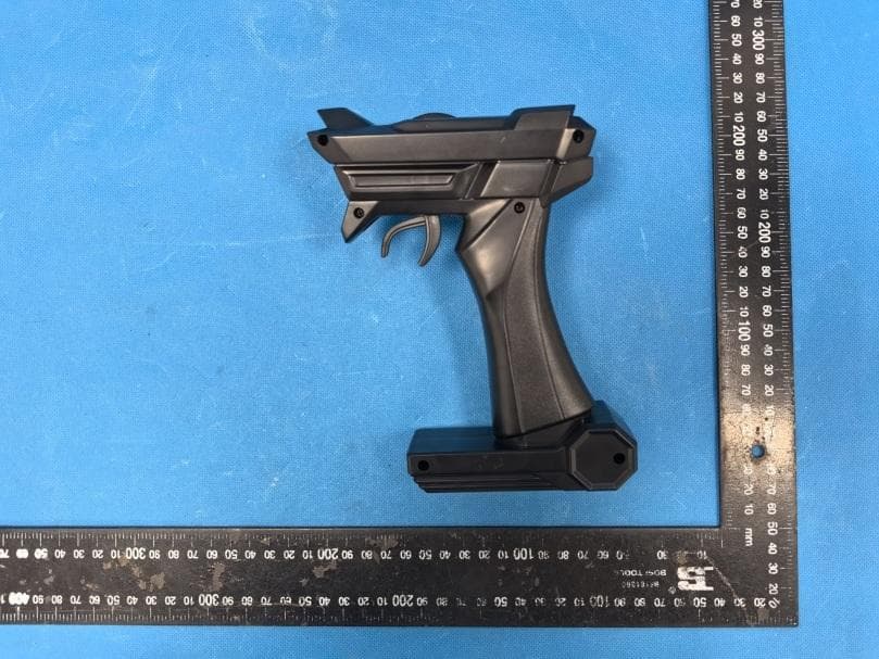 RC28 ZOOM,RC28T ZOOM - FCC ID 2BSSQ-112726TX - Dongguan Silverlit Toys Co., LTD (2)