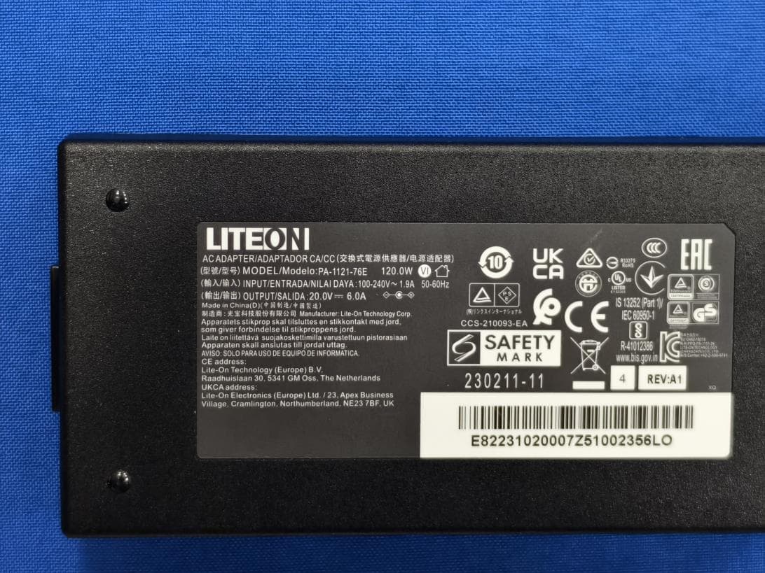 SAPPHIRE EDGE AI Mini PC - FCC ID 2BST8-EAIRZ616 - Sapphire Technology PTE. LTD (4)