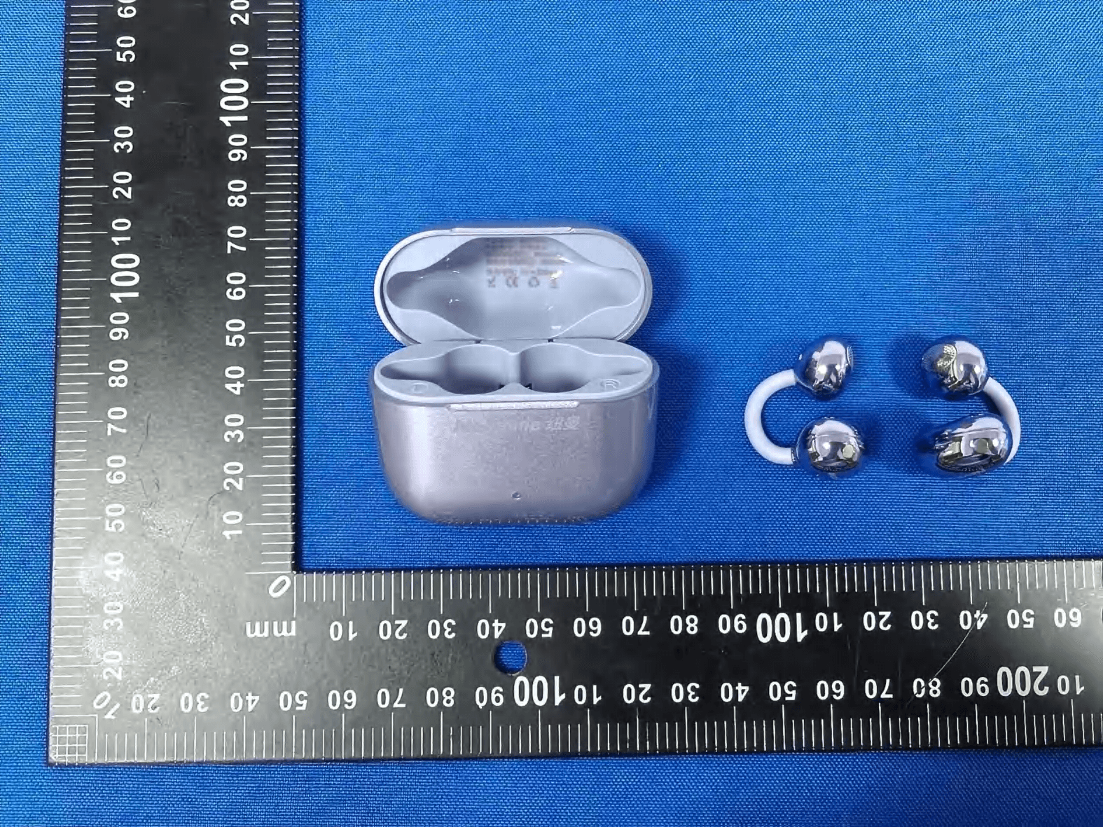 Bluetooth headset - FCC ID 2BSTC-H-G10 - Shenzhen Lingyan Technology Co.,Ltd (4)
