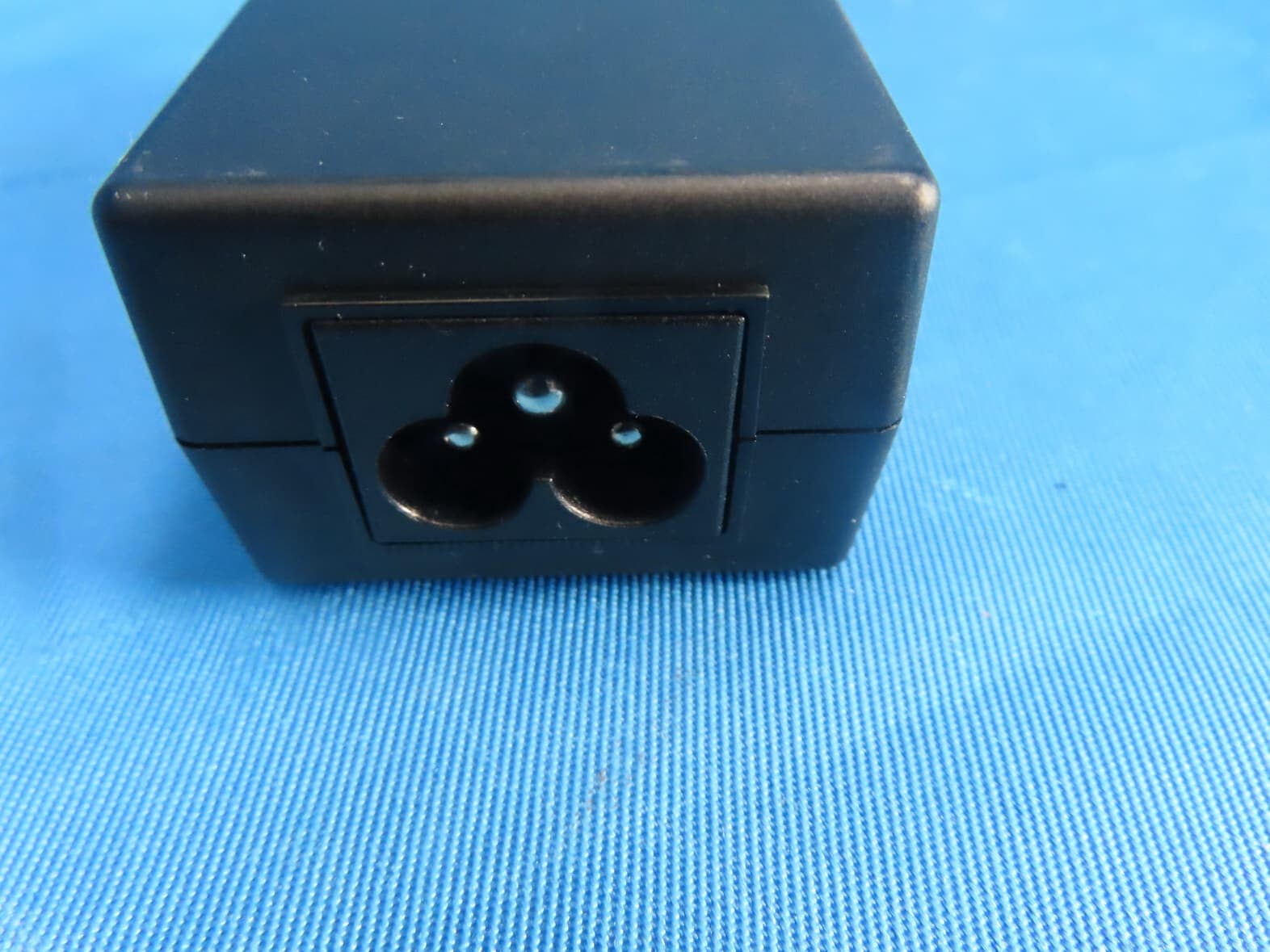 Projector - FCC ID 2BSTS-MC450 - Global Aiptek Inc. (2)