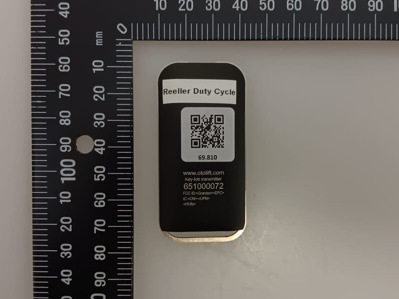 Key fob transmitter US - FCC ID 2BSTUOTO00072 - Otolift Trapliften B.V.