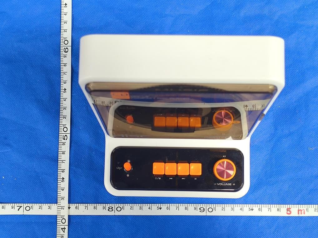 CD Player - FCC ID 2BSU7-LCD211 - Dongguan Xuanfengpai Technology Co., Ltd. (2)