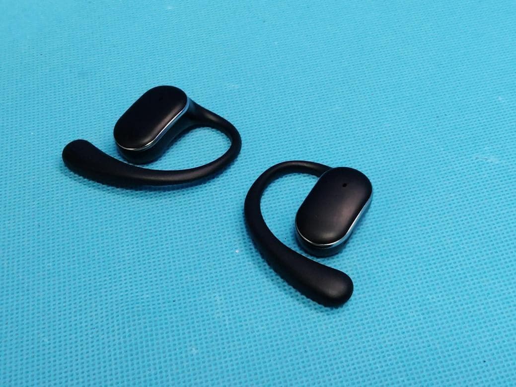 Wireless Bluetooth headphones - FCC ID 2BSV5-H17A - YuSheng Technology (FoShan)Co., Ltd. (3)
