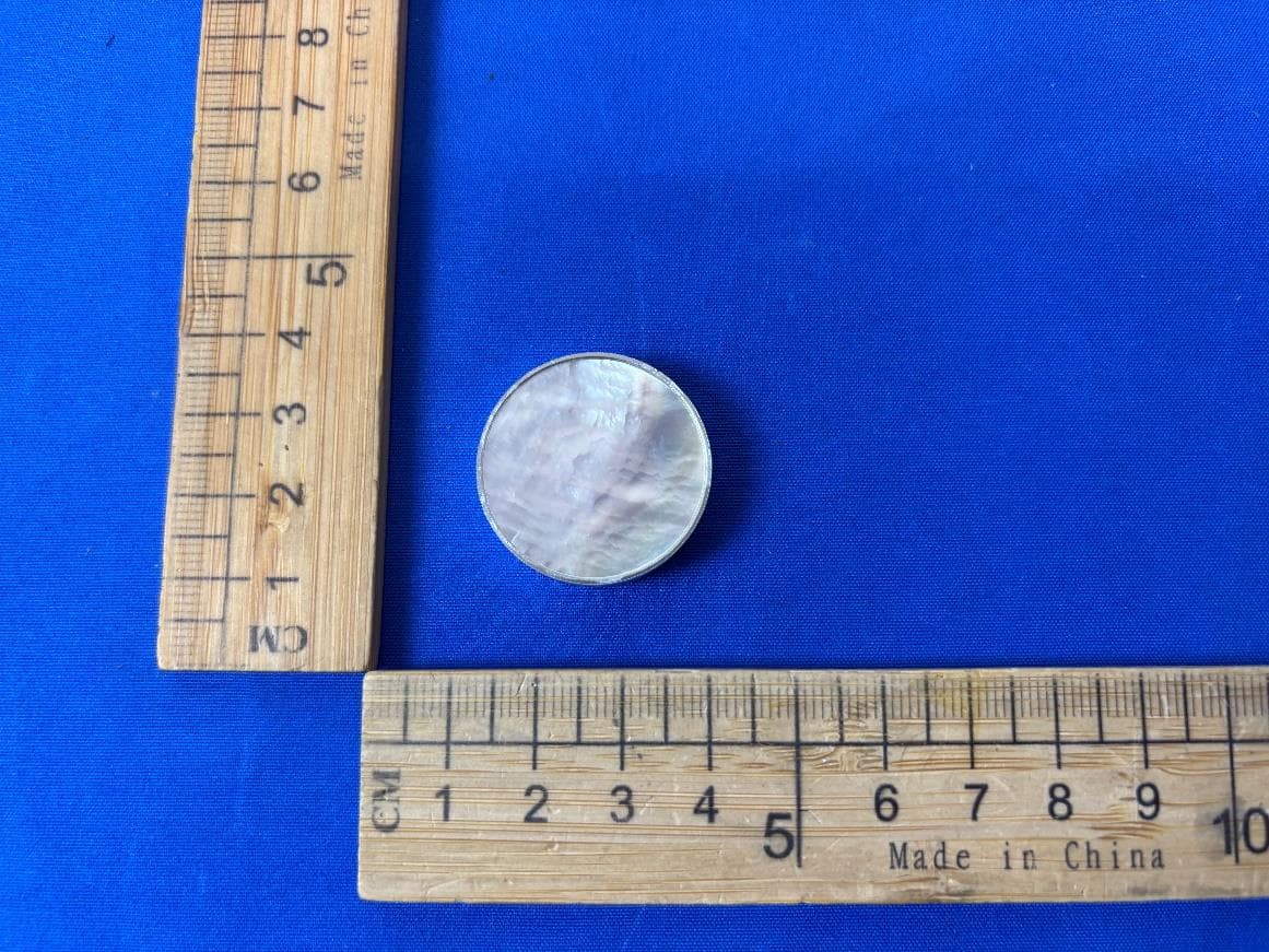 Mini Wireless Charger - FCC ID 2BSW7-GC03A - Innoartech (Shenzhen) Co., Ltd. (2)