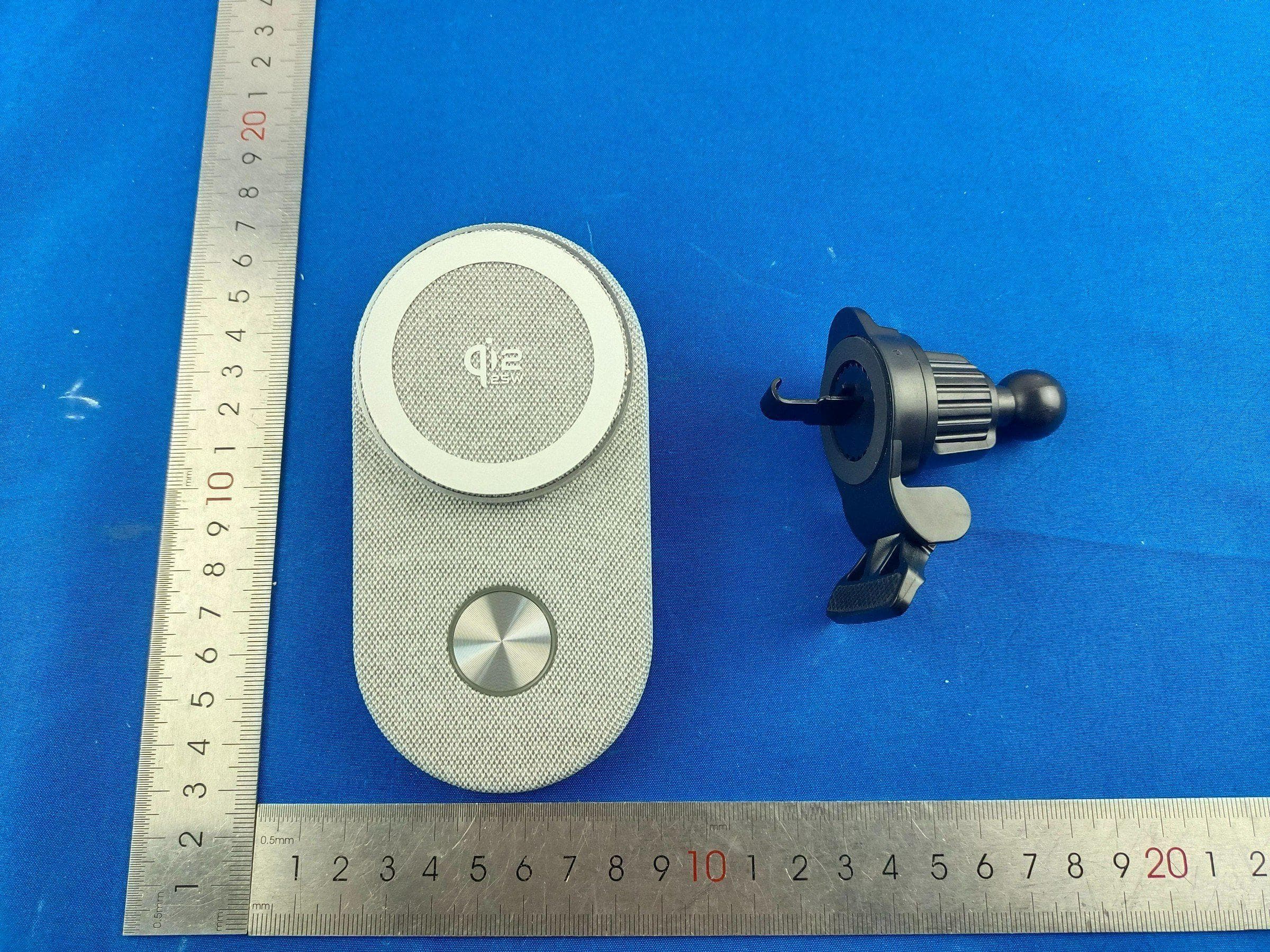 Qi2.2 Car Wireless Charger - FCC ID 2BSWE-ZWPC101 - Shenzhen Zhize Technology Co.,Ltd