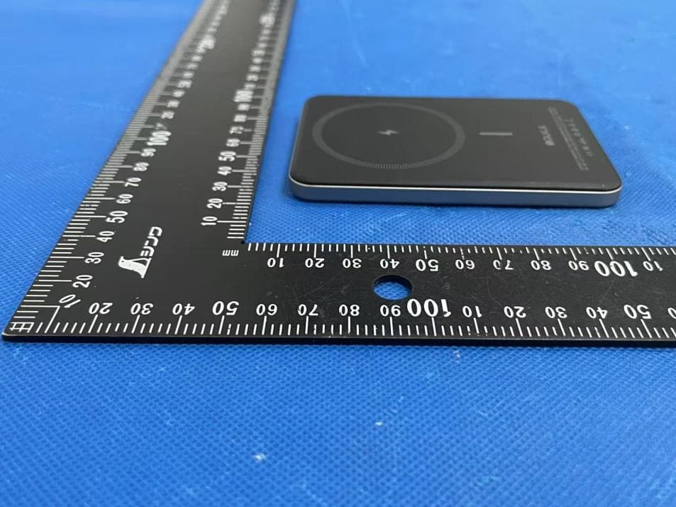 Magnetic Wireless Power Bank - FCC ID 2BSWO-D27 - Shenzhen HKC Technology co., Ltd (4)
