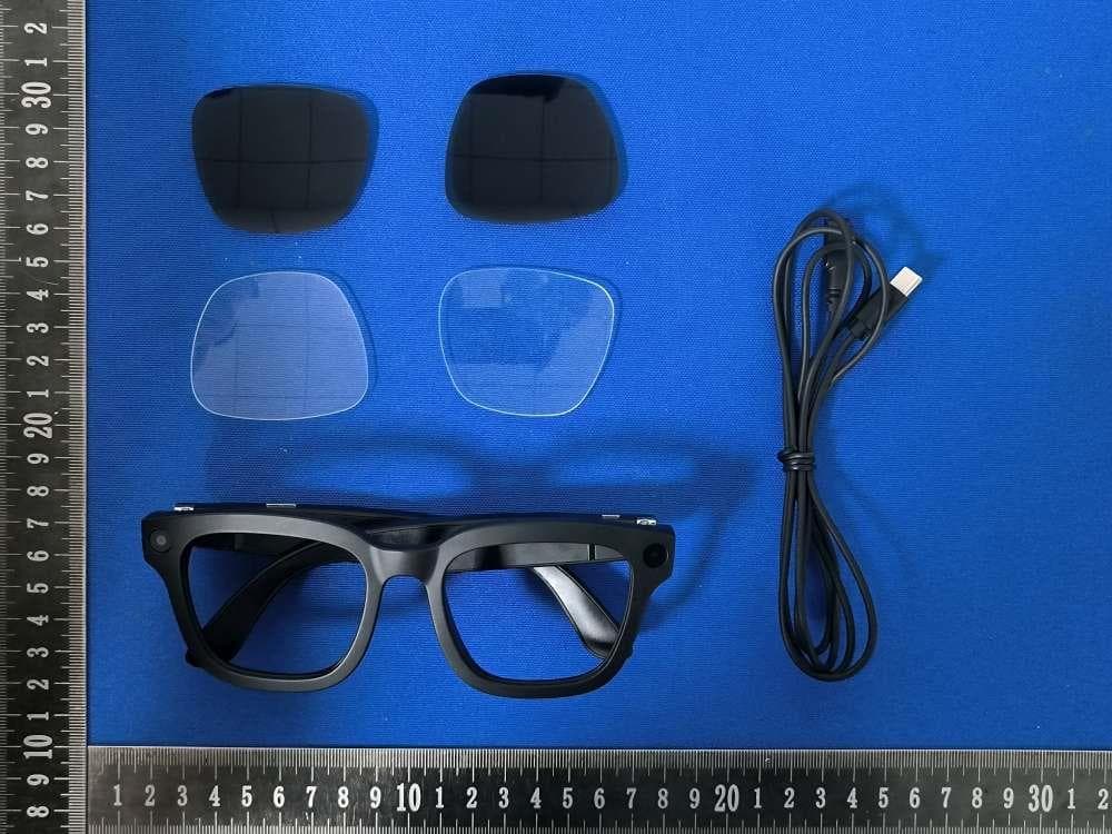 Smart glasses - FCC ID 2BSX4-S10 - Shenzhen Shengshi Intelligent Technology Co., Ltd