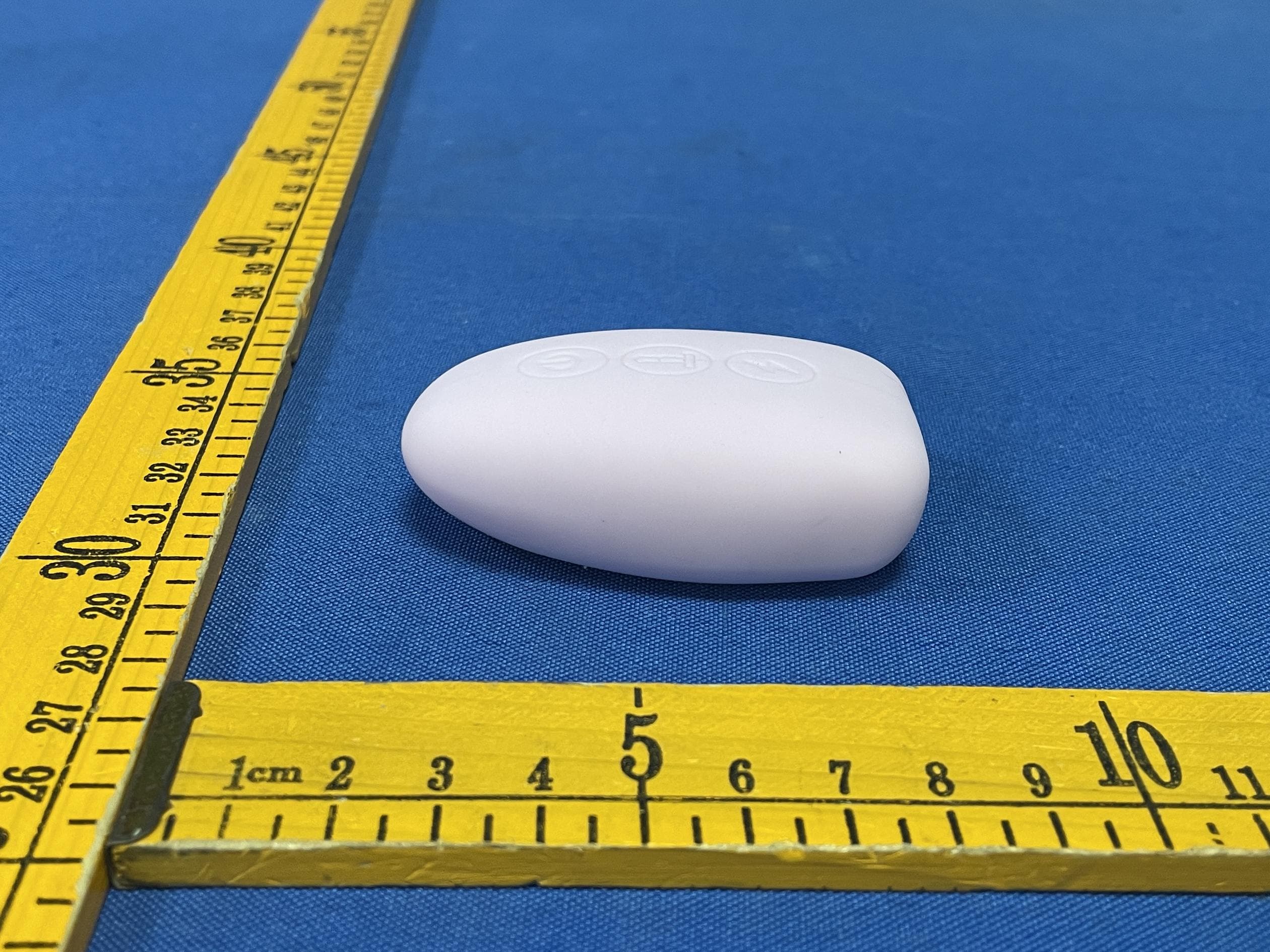 Automatic telescopic massager - FCC ID 2BSXW-DD1A - SHENZHEN ZHENDEFU RICH PHOTOELECTRIC TECHNOLOGY CO., LTD. (4)