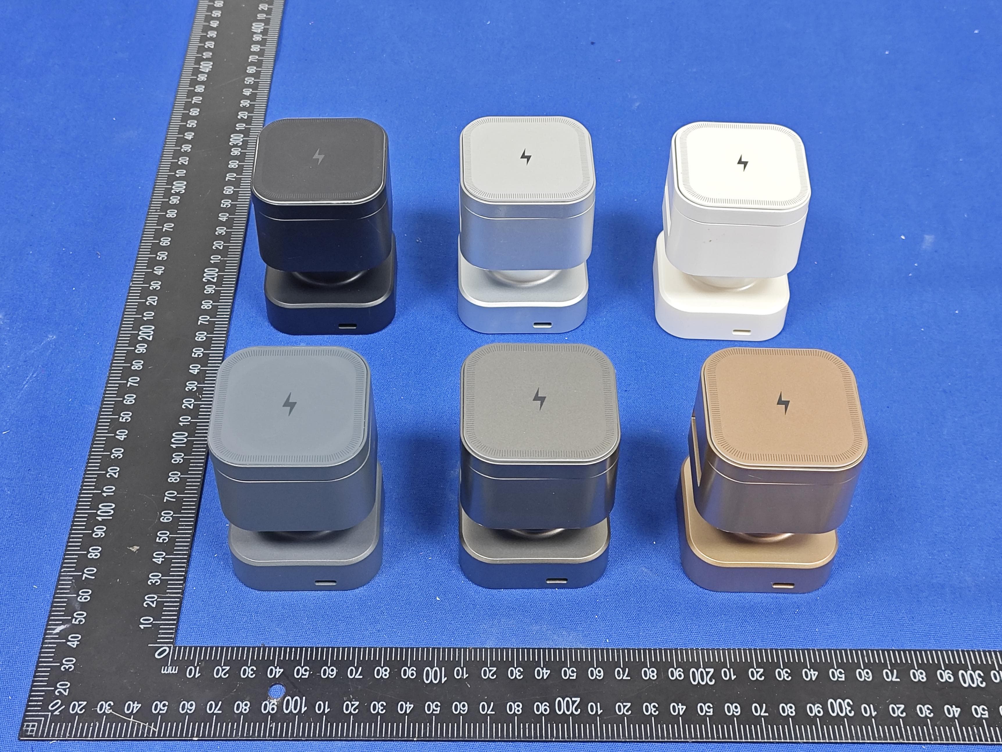 4 in 1 wireless charger - FCC ID 2BSY8-SM20CQR1 - Dongguan luck-Toon Electronic Technology Co.,Ltd