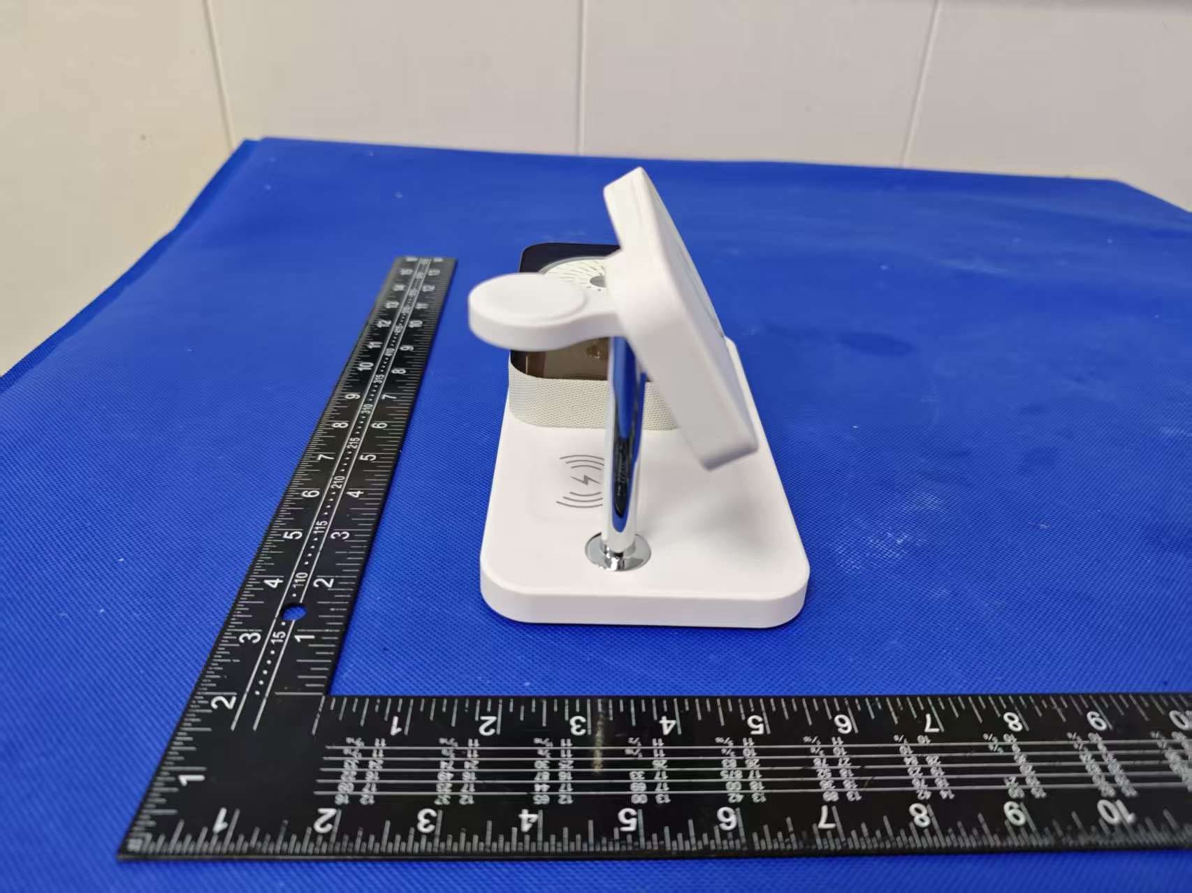 8-in-1 wireless charging induction speaker - FCC ID 2BSYB-JF08 - Shenzhen Che Meiren Technology Co., LTD (5)