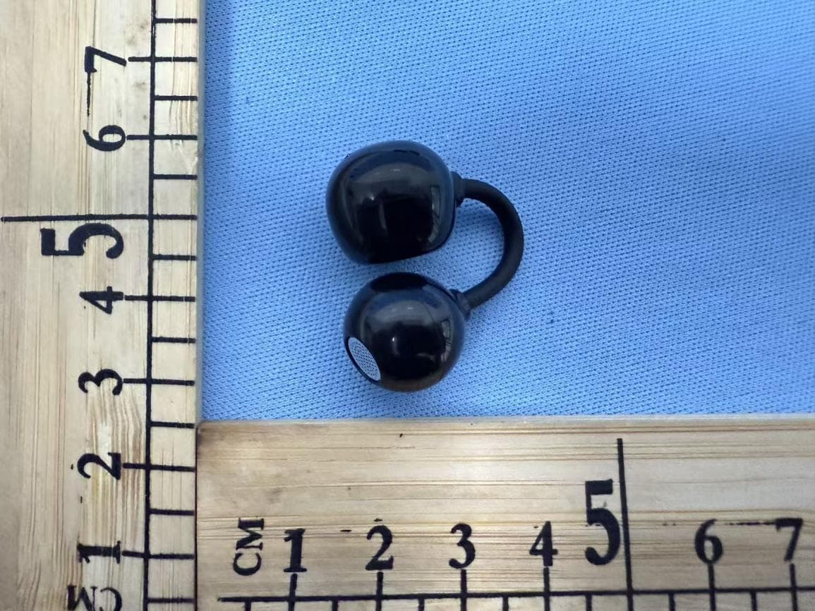 Bluetooth Earphone - FCC ID 2BSYE-Q75S - Shenzhen Hui Lian Yi Technology Co., Ltd. (5)