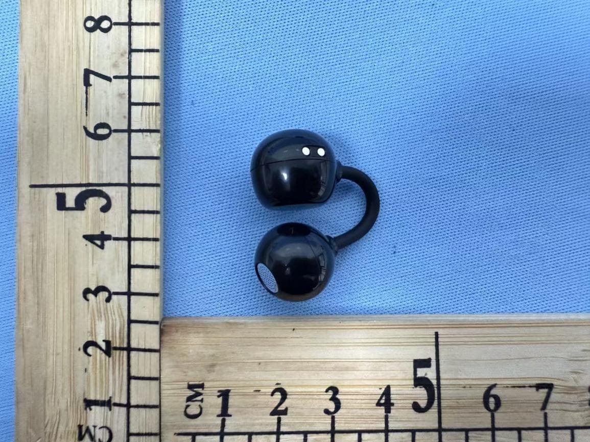 Bluetooth Earphone - FCC ID 2BSYE-Q75S - Shenzhen Hui Lian Yi Technology Co., Ltd. (3)