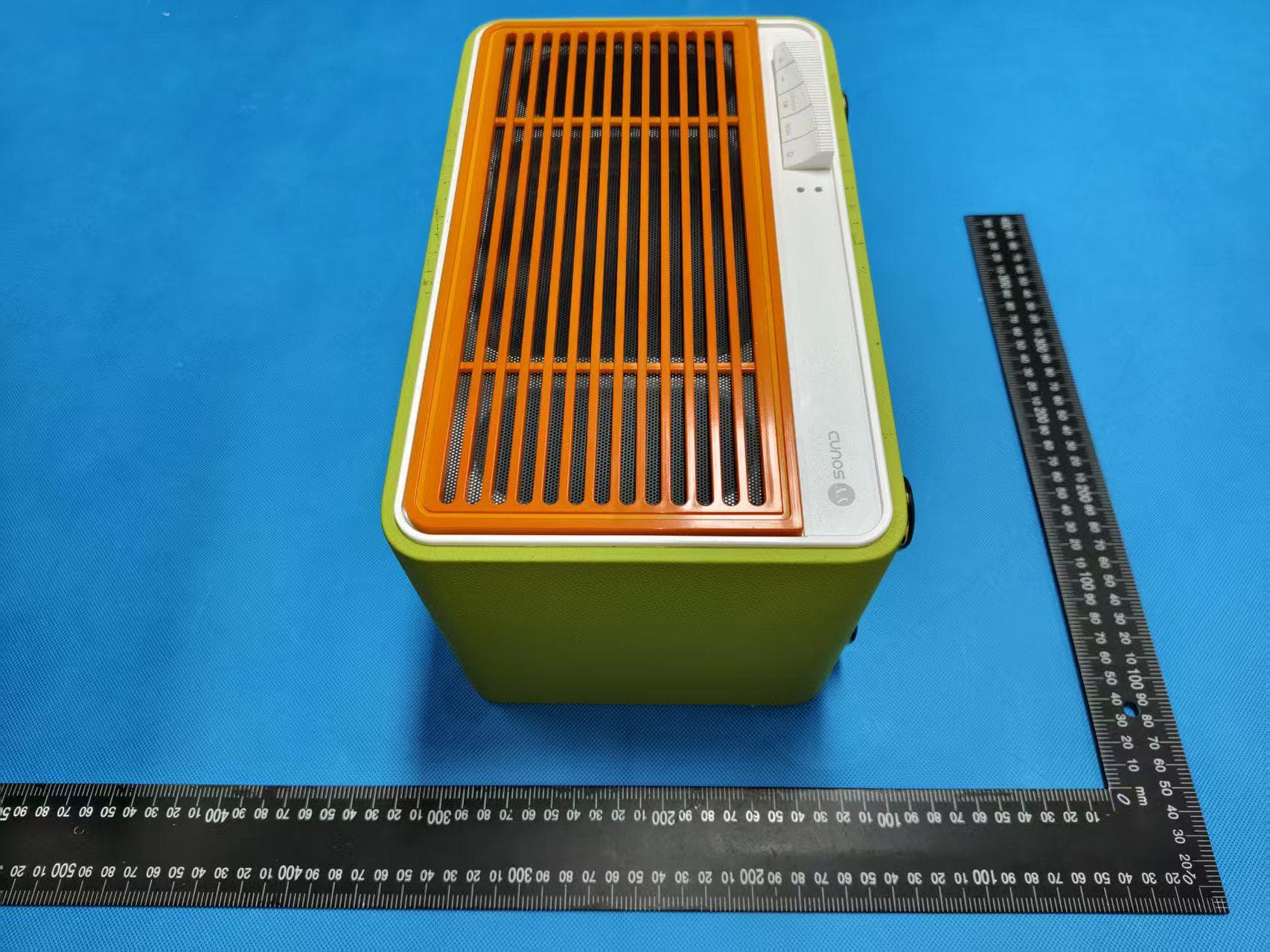 Integrated Bluetooth speaker - FCC ID 2BSYF-SJY-8801 - Shenzhen Shunjiayu Technology Co., Ltd. (3)