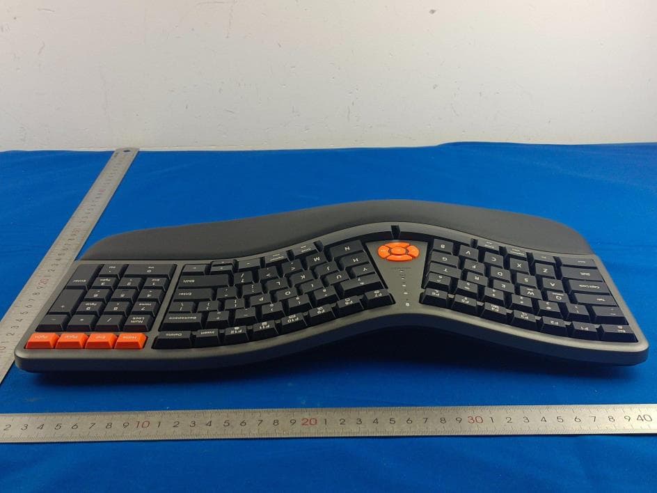 Wireless Keyboard - FCC ID 2BSYG-K02 - Dongguan Mingjian Mould Co., Ltd. (4)