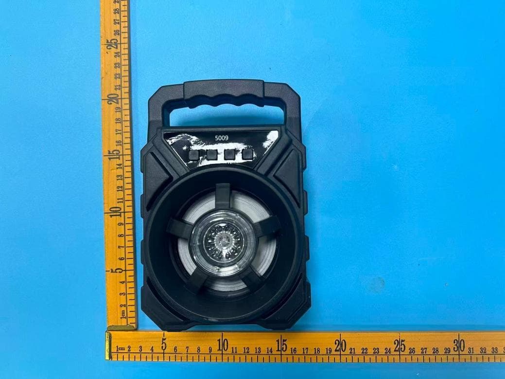 Wireless speaker - FCC ID 2BSYM-5009 - Shenzhen Escoson Technology Co., LTD (5)