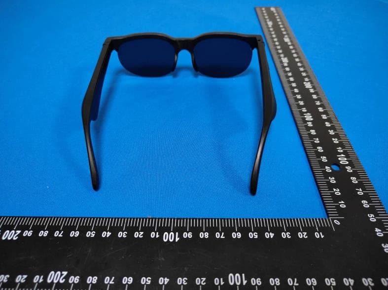 smart glasses - FCC ID 2BSYU-HY15 - Shenzhen Jiedaowei Technology Co., LTD (3)