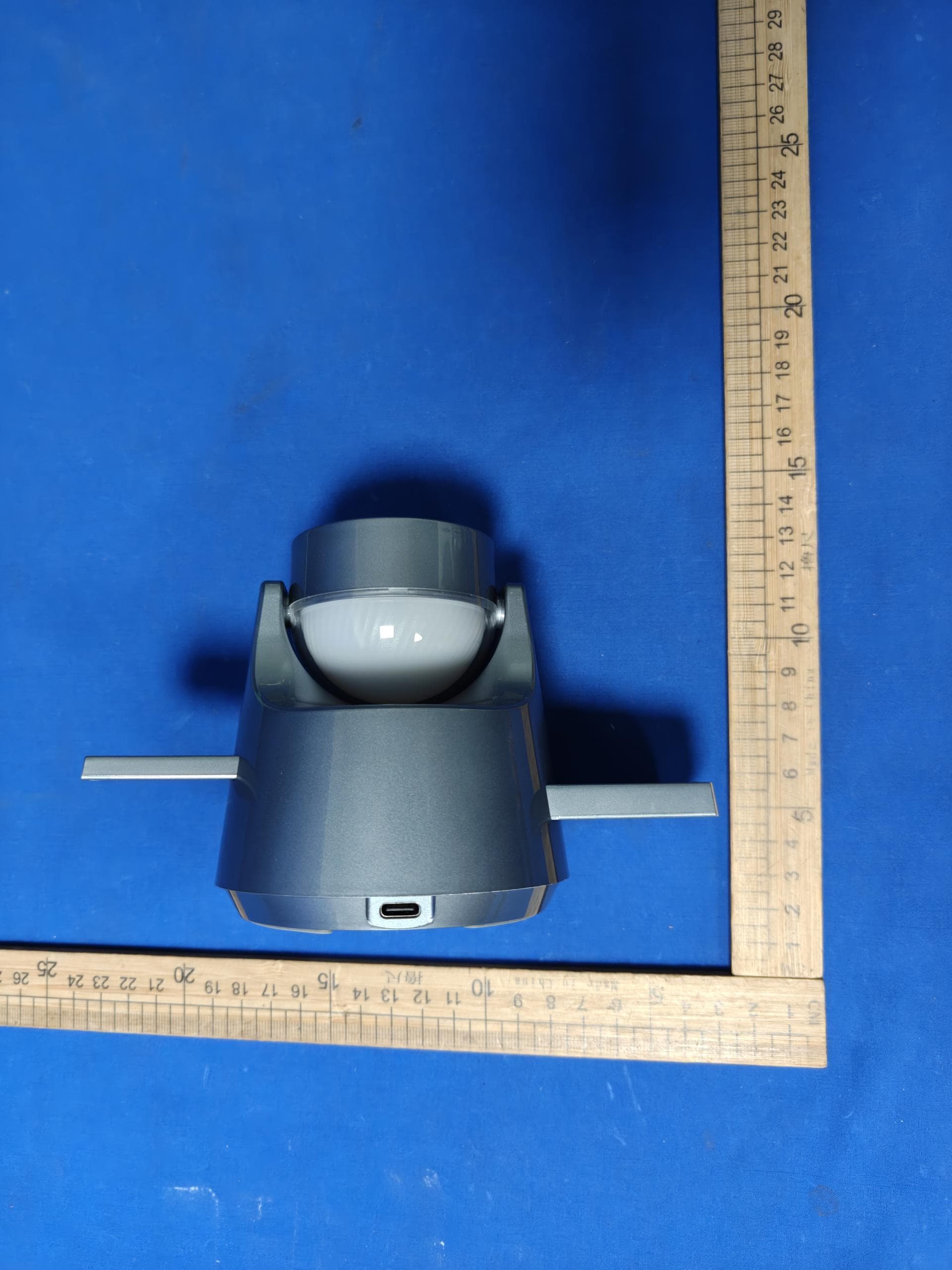4-in-1 Wireless Charger - FCC ID 2BSZE-M2 - SHEN ZHEN MEIJIAYI INTELLIGENT CO.,LTD (3)