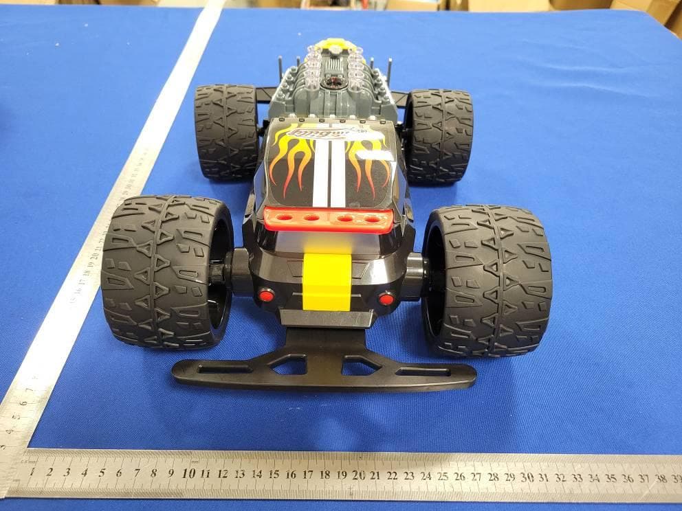 R/C Car - FCC ID 2BT28-10648R - P&C international development limited (3)