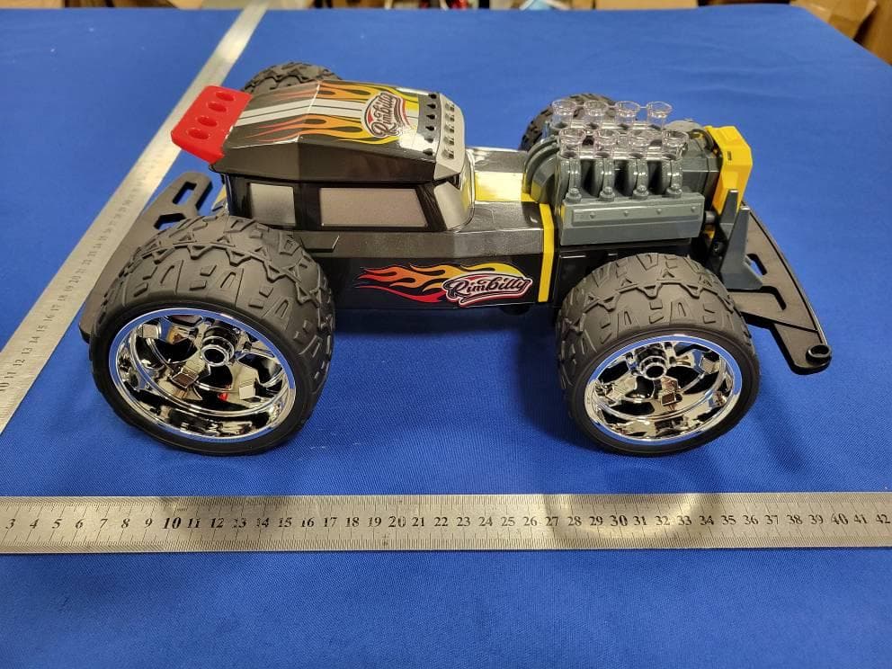R/C Car - FCC ID 2BT28-10648R - P&C international development limited