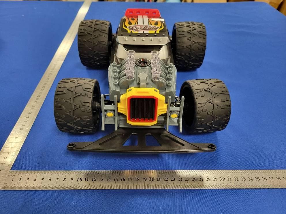R/C Car - FCC ID 2BT28-10648R - P&C international development limited (4)