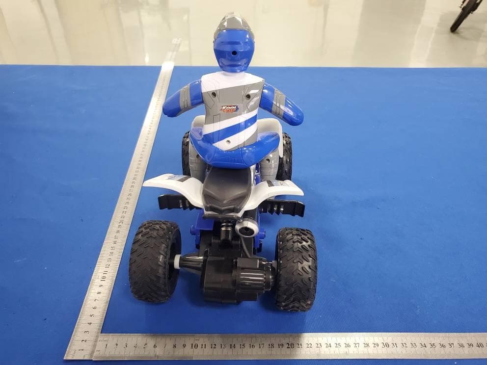 R/C Yamaha YFM 700R - FCC ID 2BT28-10655R - P&C international development limited (4)