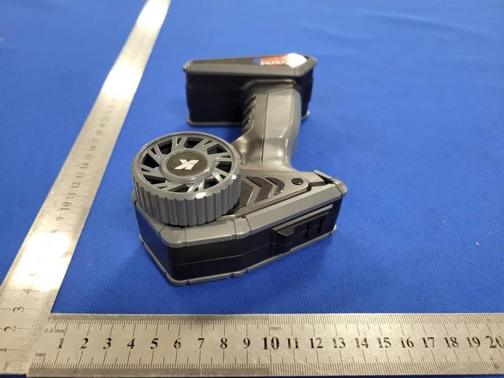 R/C Car - FCC ID 2BT28-10664T - P&C international development limited (5)