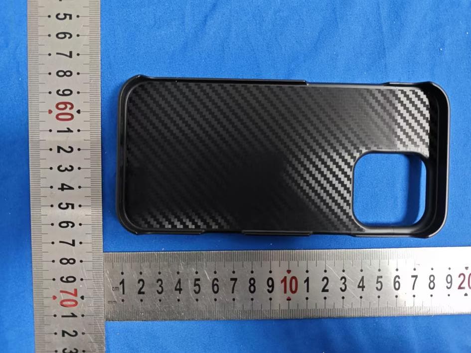 Selfie stick with phone case - FCC ID 2BT2D-XFH001 - Shenzhen Xinfenghua Plastic Products Co., Ltd. (2)
