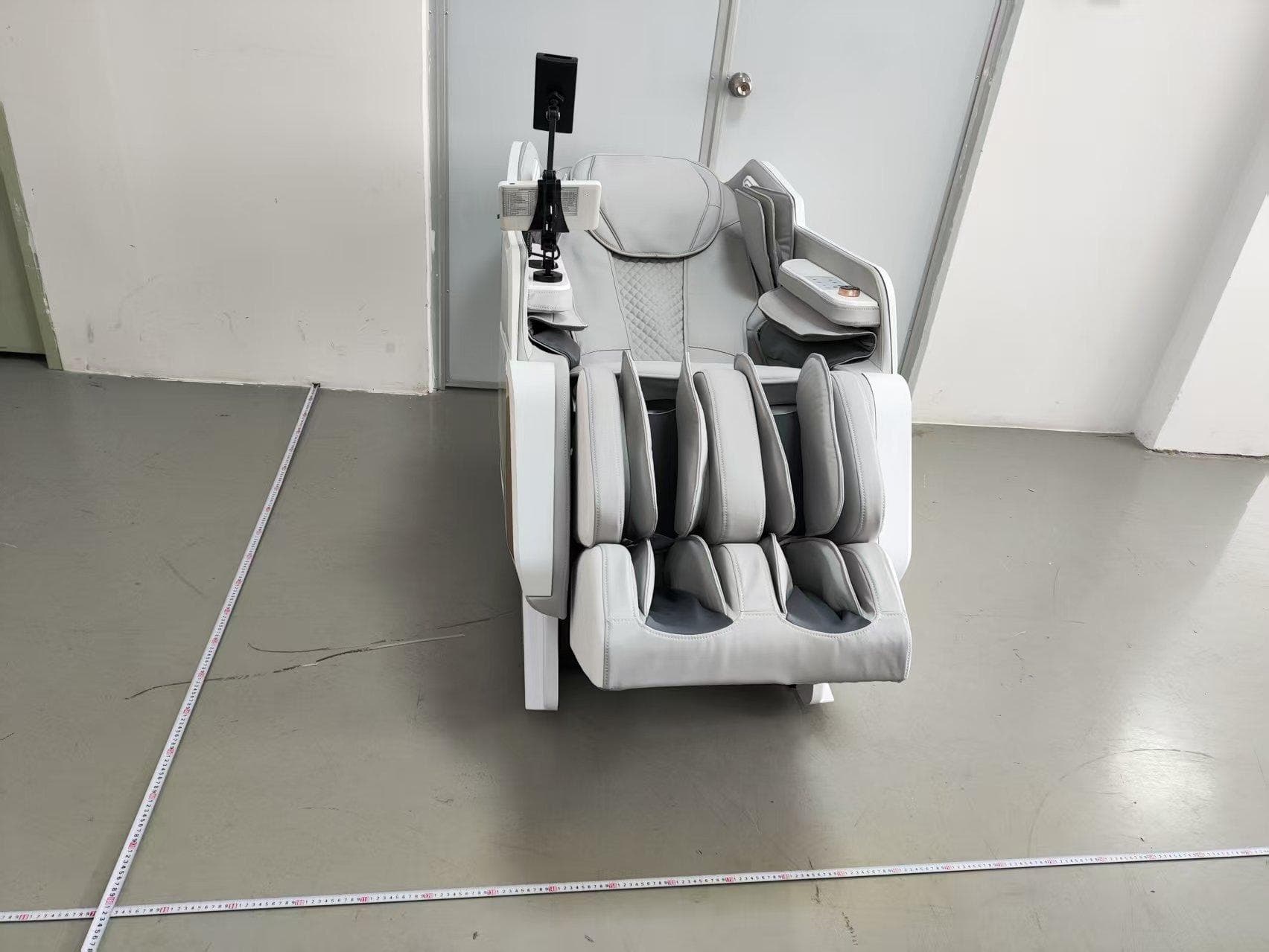 Massage Chair - FCC ID 2BT2EOFY-201 - XIAMEN AOFEIYA E-COMMERCE CO.,LTD (4)