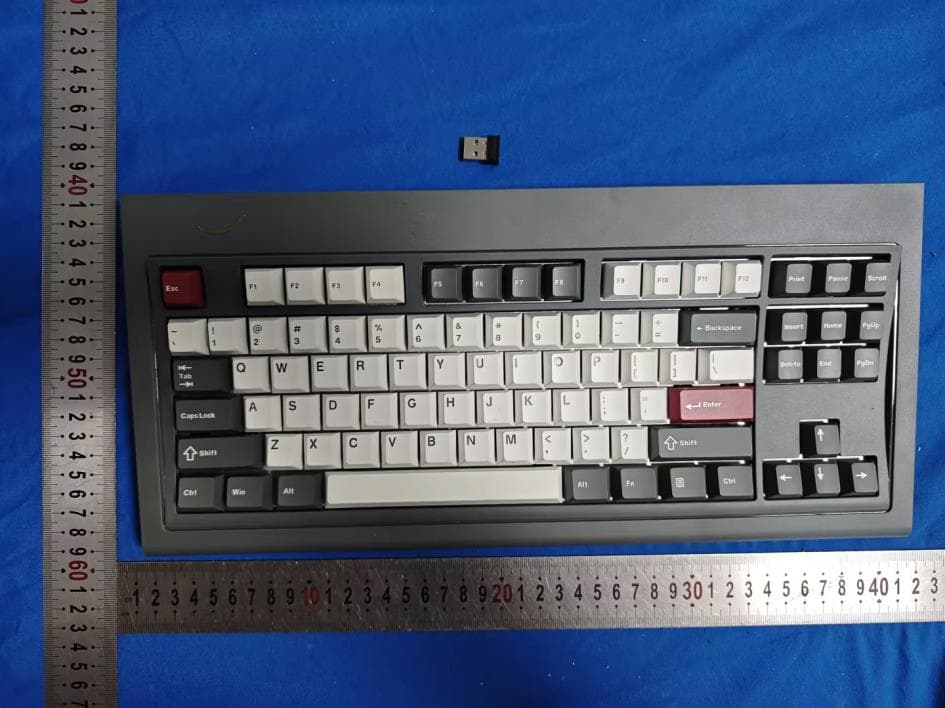 PLAY KEYBOARD - FCC ID 2BT2M-SMURVE80 - Keybuilder Co., Ltd.