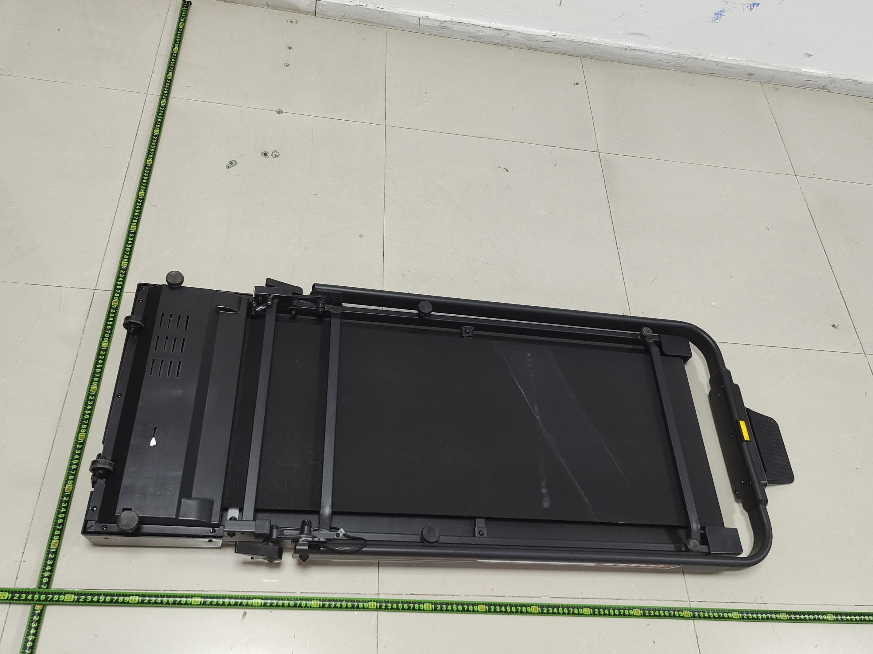 Walking Pad(Treadmill) - FCC ID 2BT2P-USZX390C - Shenzhen YaoshunNetwork Technology Co.,Ltd (4)
