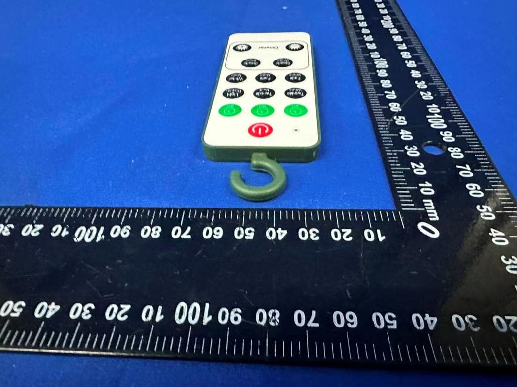 Wireless Remote control - FCC ID 2BT2V-HL8F2MW01 - Dongguan Hengliang Lighting Co., Ltd (5)
