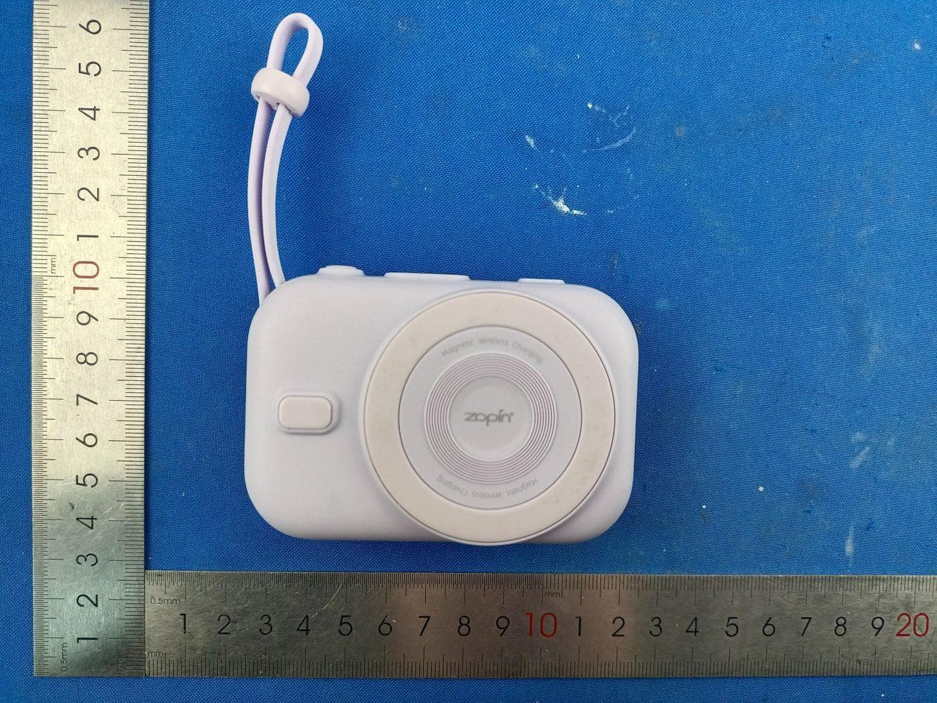 Magnetic Wireless Charging Power Bank - FCC ID 2BT3U-HW32D - Shenzhen Youpi Network Technology Co.,Ltd (3)