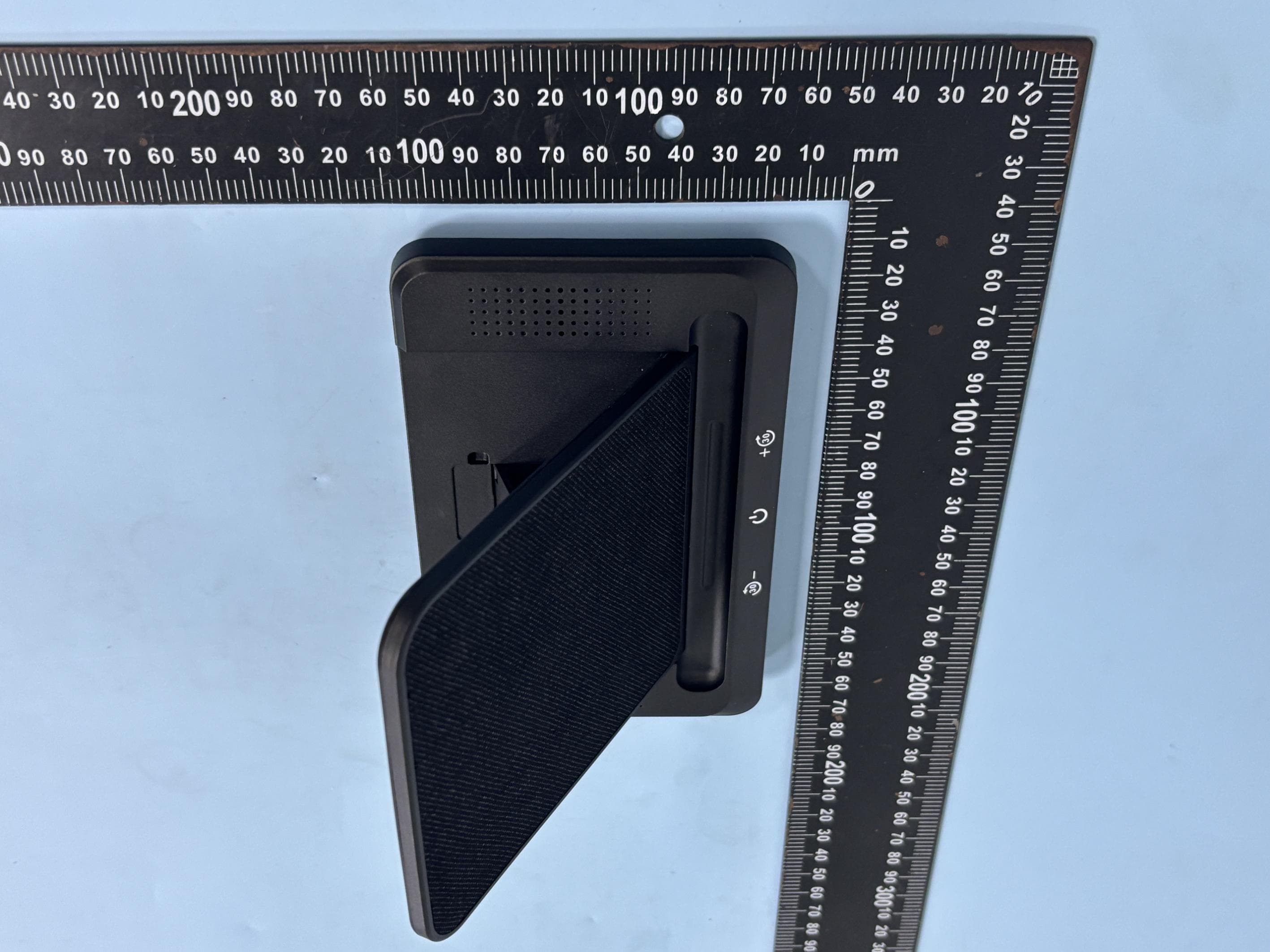 Audible Book Speaker with Wireless Charging Dock - FCC ID 2BT55-PWRUP - Dongguan Xinhuixiang Trading Co., Ltd. (4)