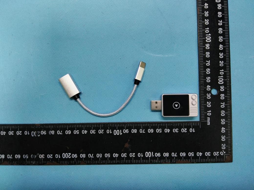 Carplay - FCC ID 2BTAE-C1 - Shenzhen Hongxin Electronics Co., LTD