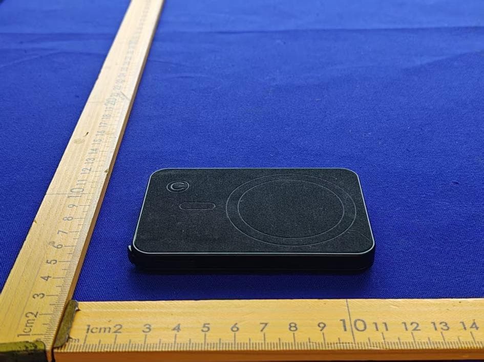 Metal Card Holder Wallet - FCC ID 2BTBQ-M2ULTRA - NEPHOS SRL (5)