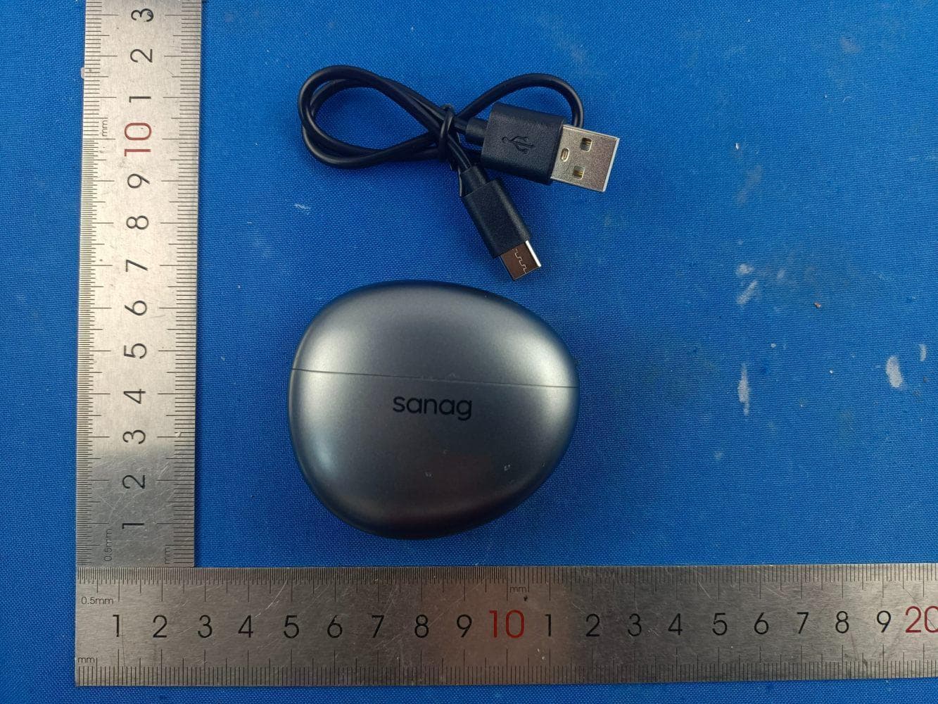 Wireless Earphones - FCC ID 2BTBW-A7056 - Shenzhen Jiting Epoch Technology Co., Ltd.