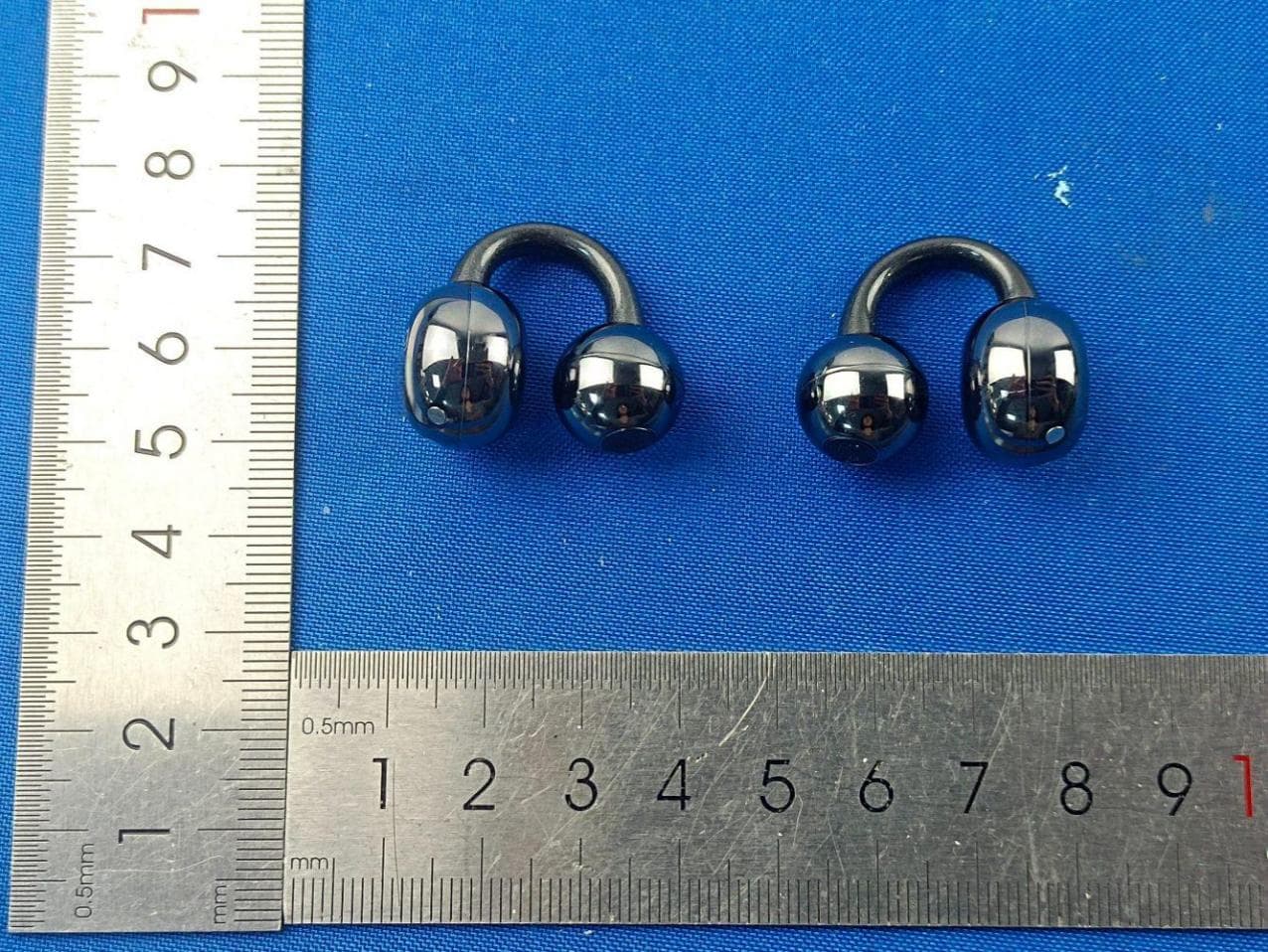 Wireless Earphones - FCC ID 2BTBW-A7056 - Shenzhen Jiting Epoch Technology Co., Ltd. (2)