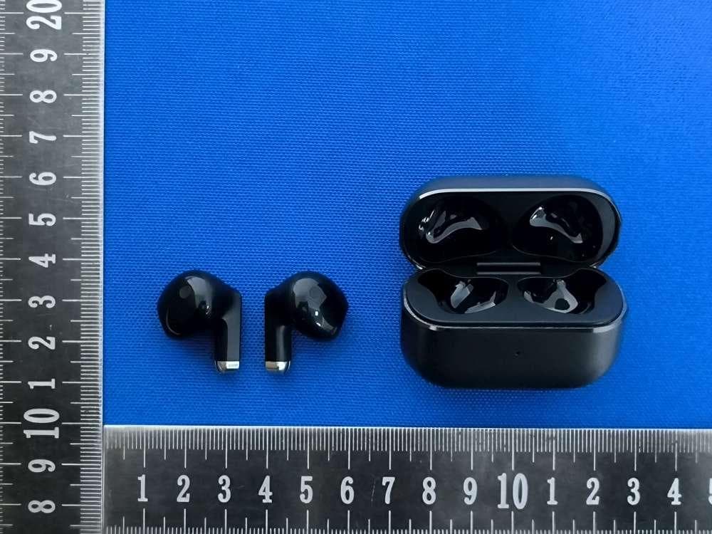 TWS Wireless headset - FCC ID 2BTCB-BIYOS0X25 - Dongguan Biyoso Digital Technology Co., Ltd. (3)