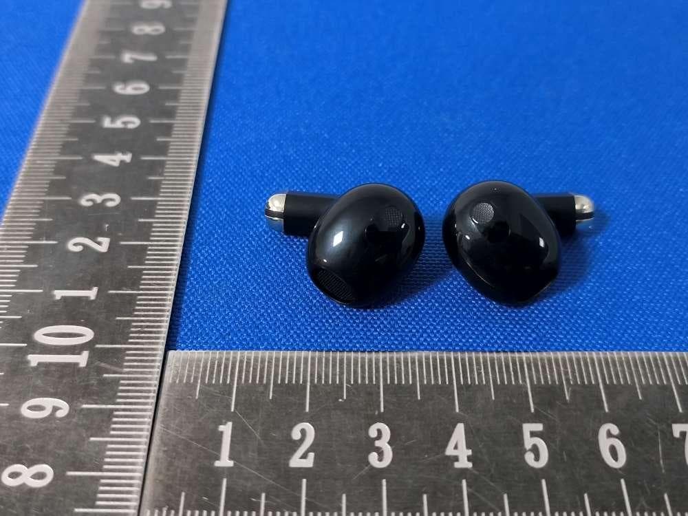 TWS Wireless headset - FCC ID 2BTCB-BIYOS0X25 - Dongguan Biyoso Digital Technology Co., Ltd. (4)