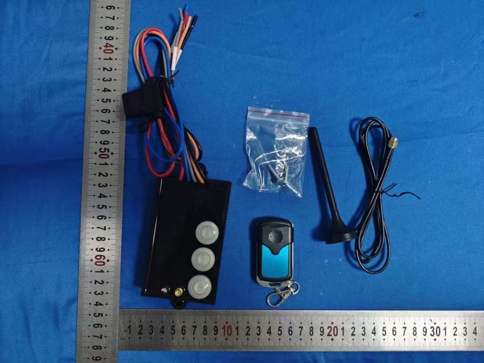 Dump Trailer Remote Control Kit - 12V Hydraulic Pump Lift Winch Controller - FCC ID 2BTCT-G3-H01 - Wenzhou Chenyi Electronic Technology Co., Ltd.
