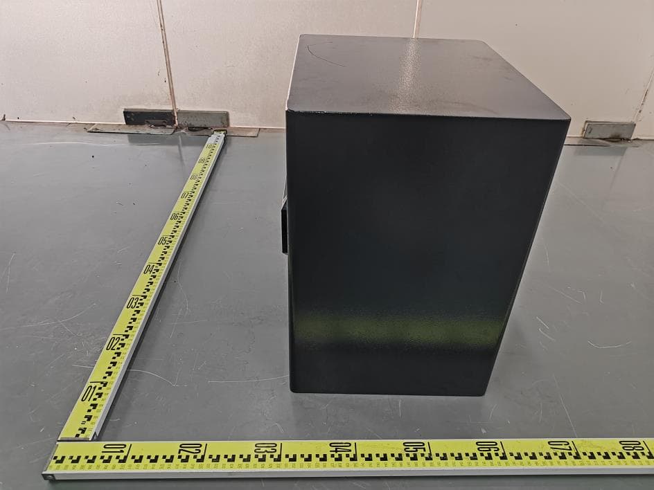 SAFE - FCC ID 2BTE9-EZ - NINGBO ANSOL CABINET CO.,LTD. (5)