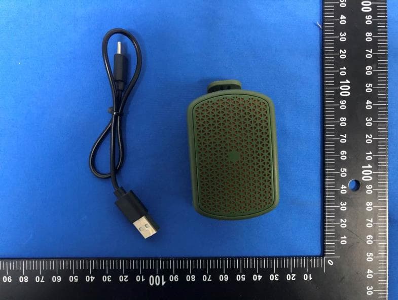 Portable Bluetooth Speaker - FCC ID 2BTEI-M1 - Shenzhen Lingbuzhe Technology Co., LTD (5)