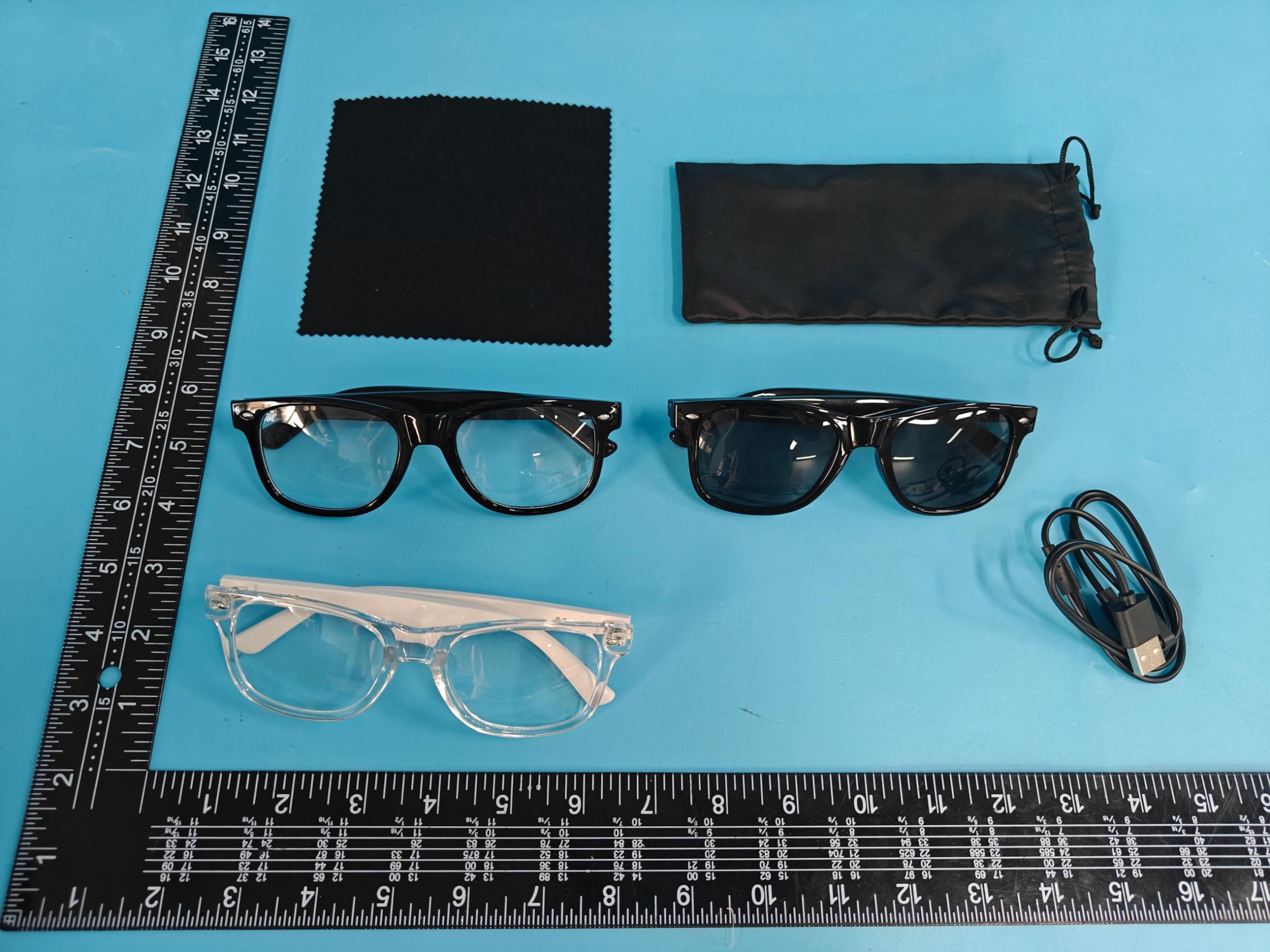 Smart Eyewear - FCC ID 2BTHB-GM80 - Dongguan SiweiGuangqi Technology Co., Ltd.