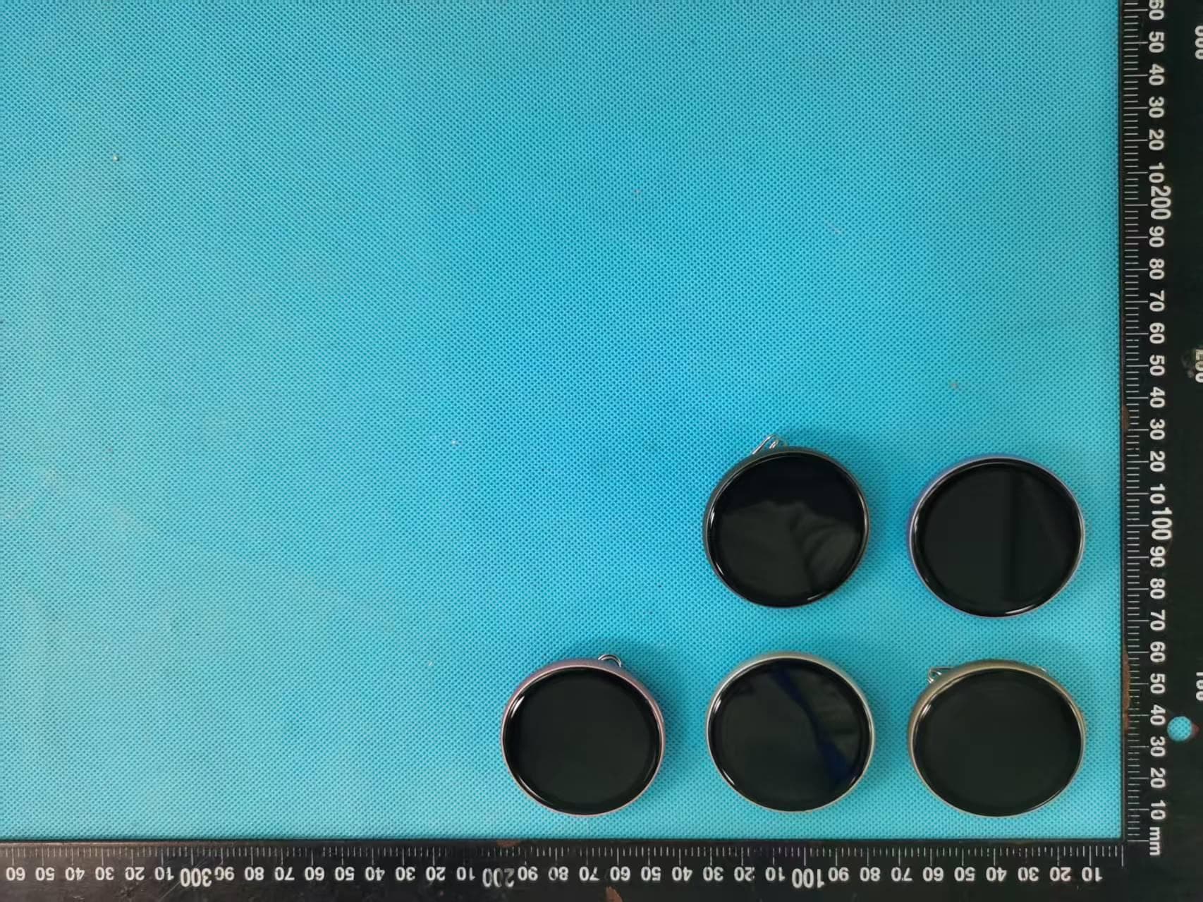 Electronic badge - FCC ID 2BTHH-E01 - Shenzhen Leyouzhichuang Technology Co., Ltd.